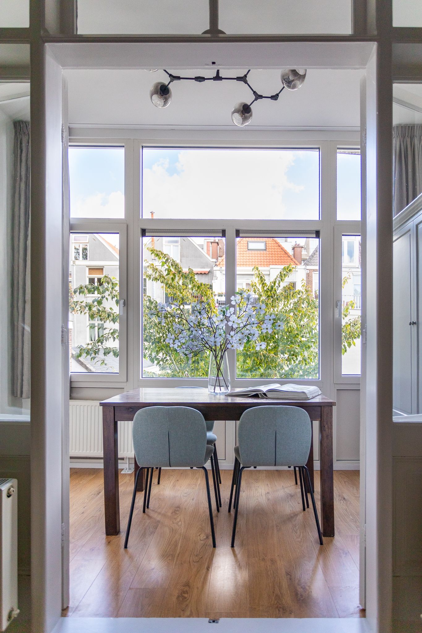 Photo 10 of Van Swietenstraat 145-A