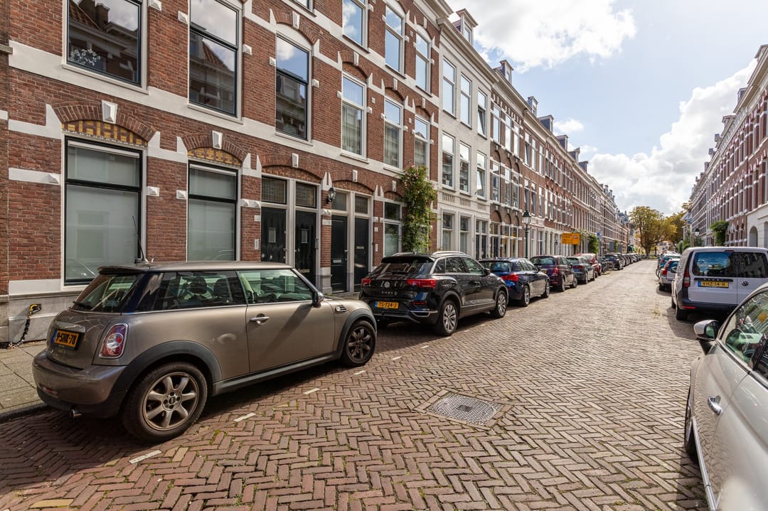 Photo 22 of Van Swietenstraat 145-A
