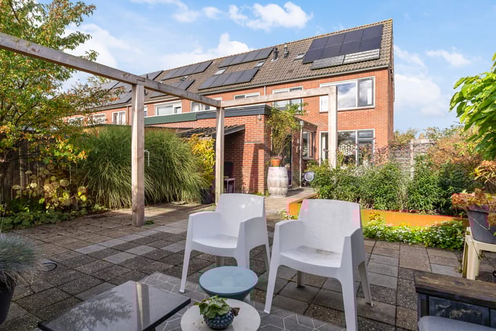 Foto 29 van Sixmastins 32