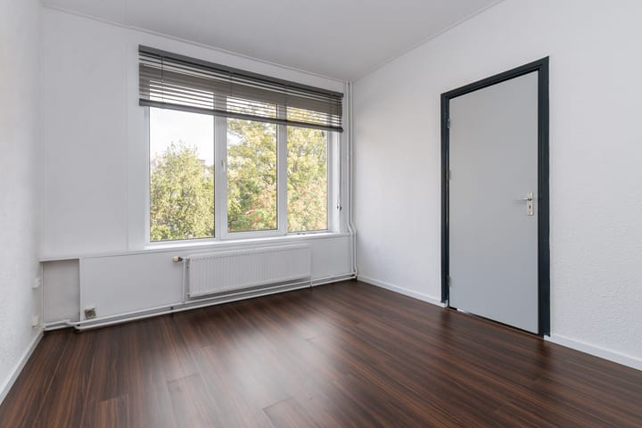 Foto 6 van Strevelsweg 144-B02