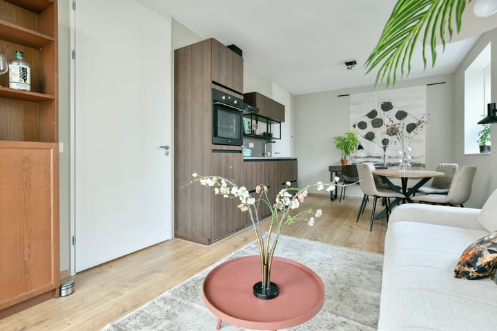 Foto 7 van Vluchtladderstraat 29