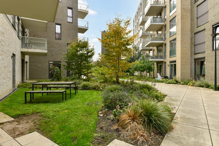 Foto 21 van Vluchtladderstraat 29