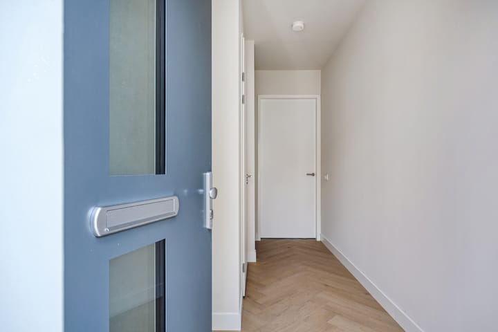 Photo 8 of Veenweg 67-C