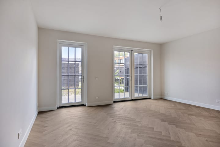 Photo 10 of Veenweg 67-C