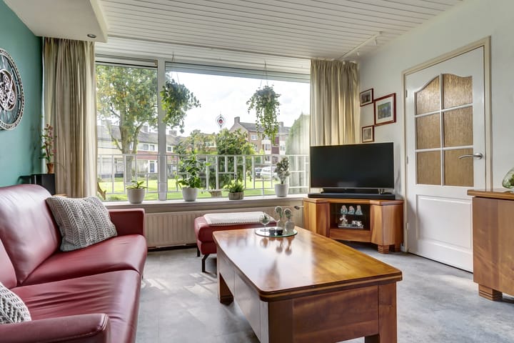 Foto 8 van Mezenlaan 98