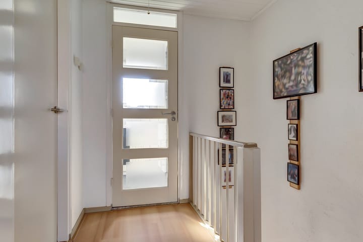 Foto 15 van Mezenlaan 98