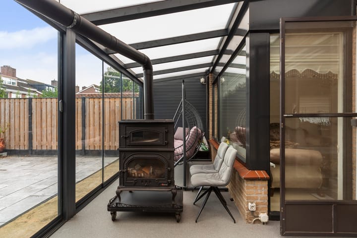 Photo 15 of Logger 18