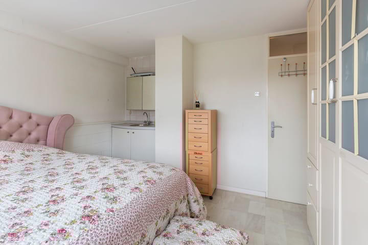 Photo 30 of Logger 18