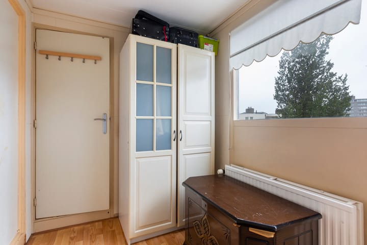 Photo 44 of Logger 18