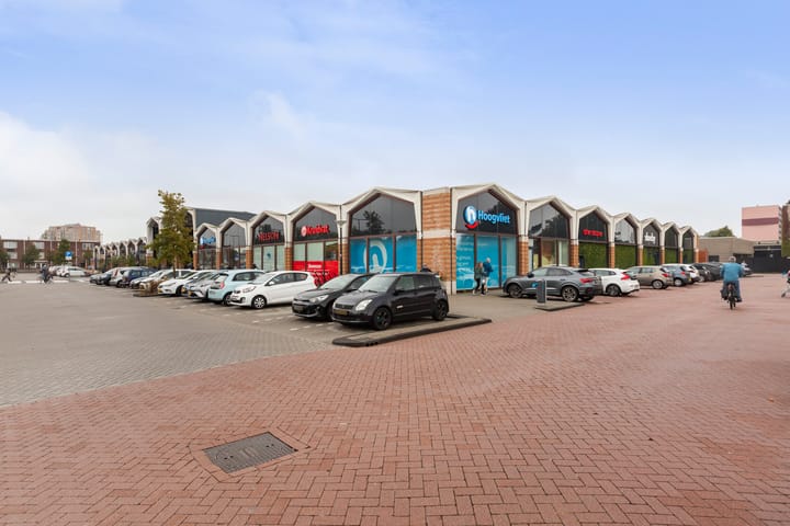 Photo 56 of Logger 18