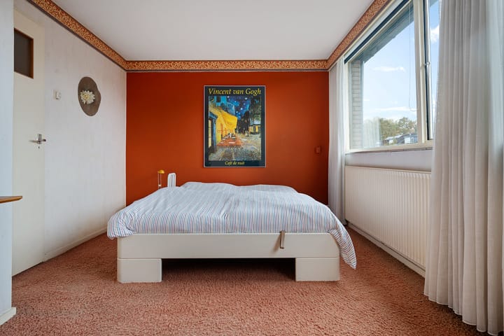 Photo 18 of Roerdompstraat 15