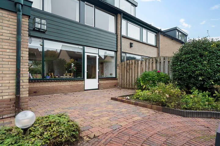 Photo 32 of Roerdompstraat 15