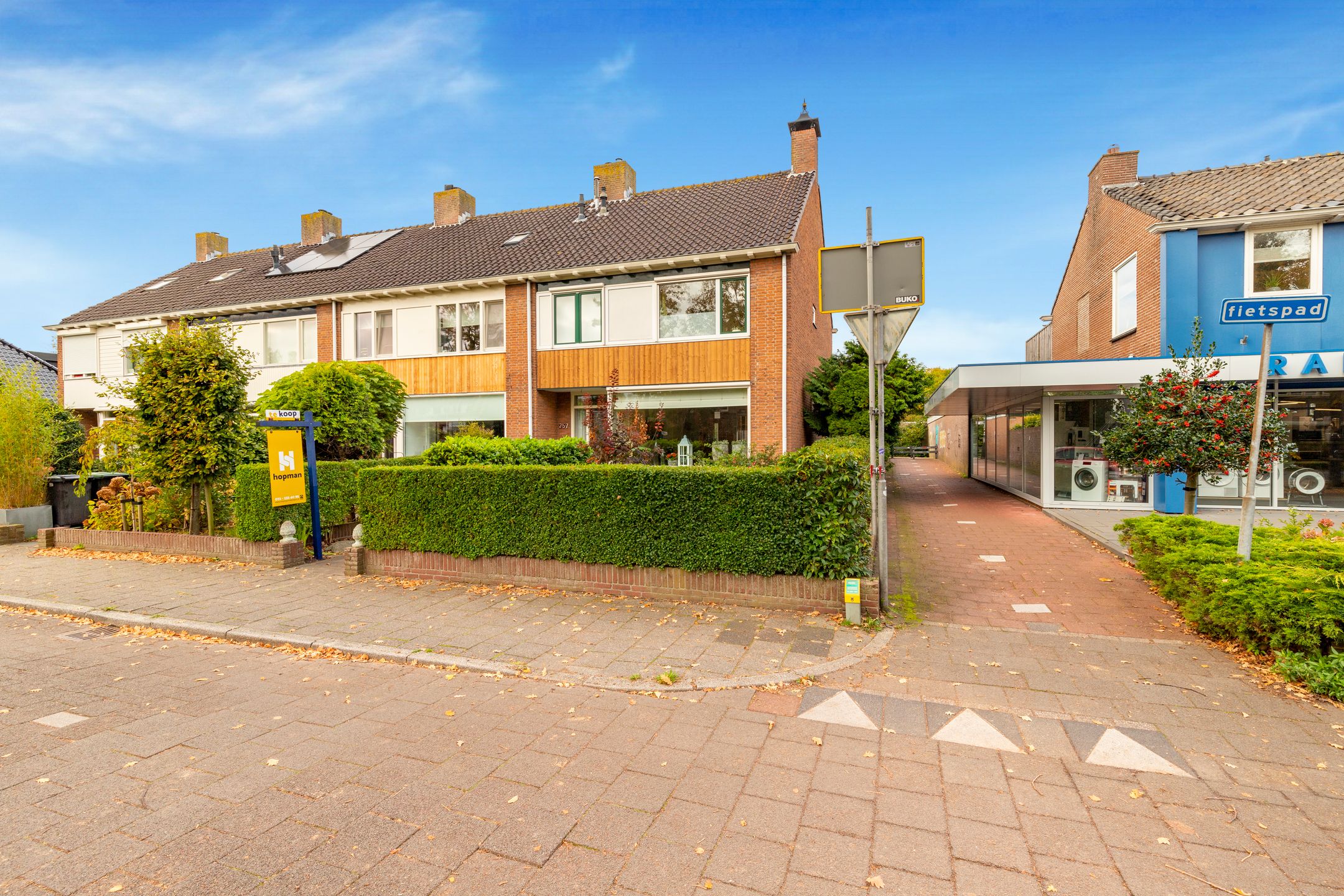 Kennemerstraatweg, 257, Heiloo, 1851NB, Noord-Holland, Nederland 257