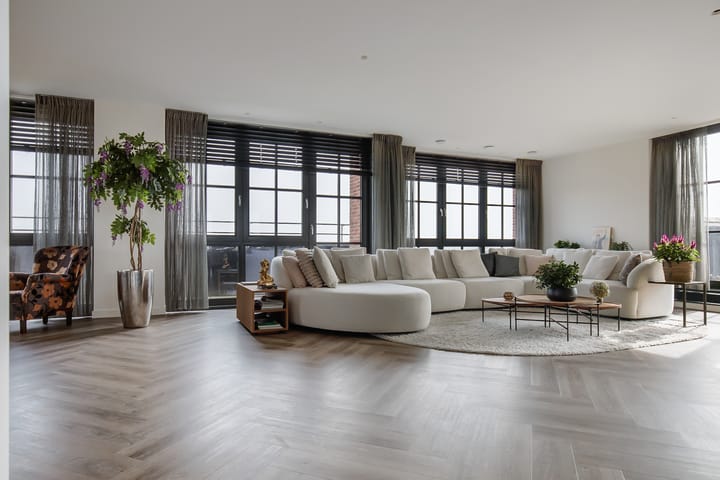 Foto 12 van Thomas Morelaan 305