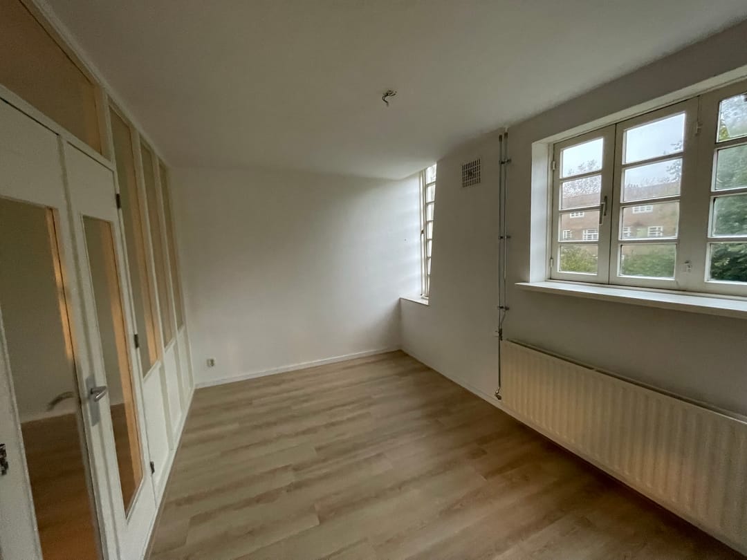 Foto 7 van Henriëtte Ronnerplein 60