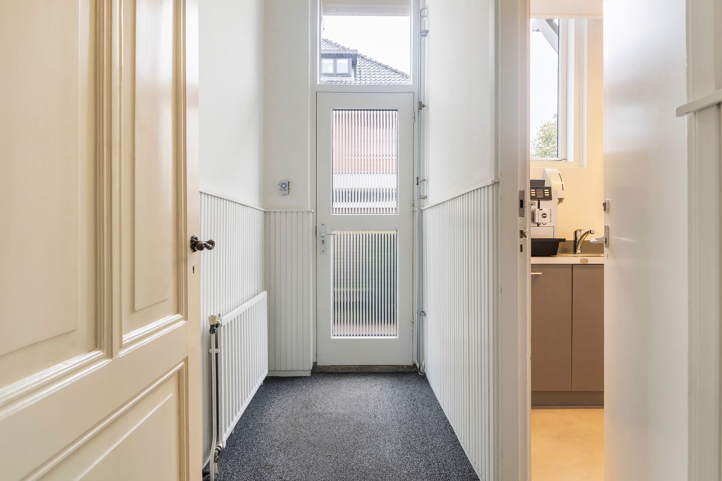 Bekijk foto 5 van Harlingersingel 23
