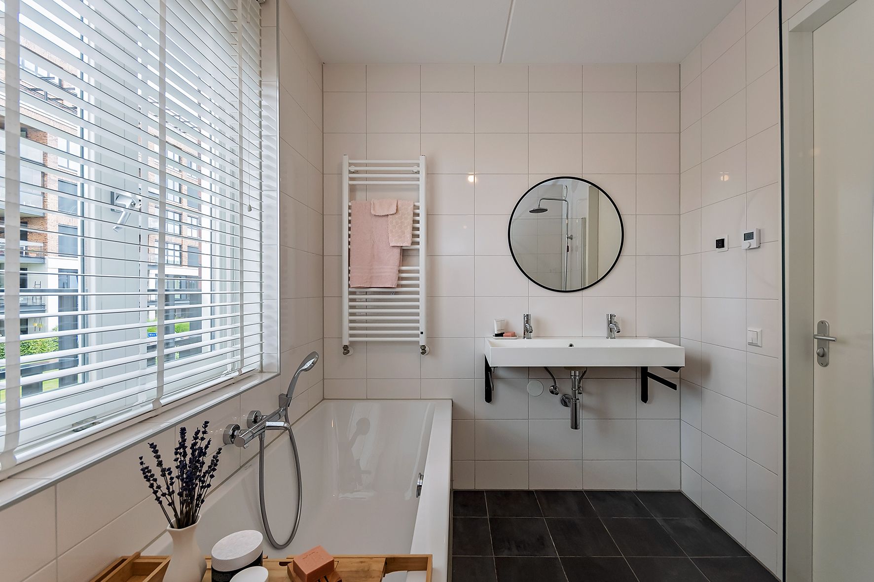 Foto 24 van Jan Nieraethstraat 27