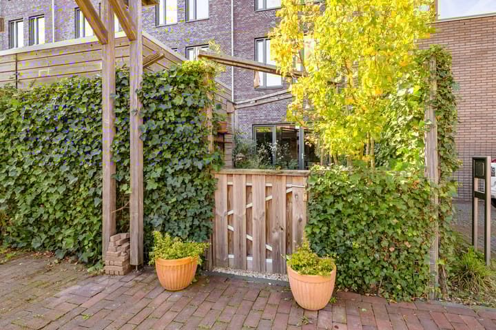 Photo 33 of Zilveren Florijnlaan 245