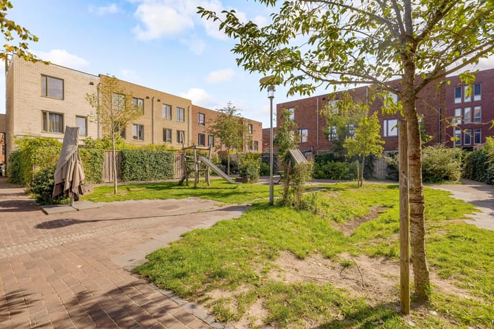 Photo 36 of Zilveren Florijnlaan 245