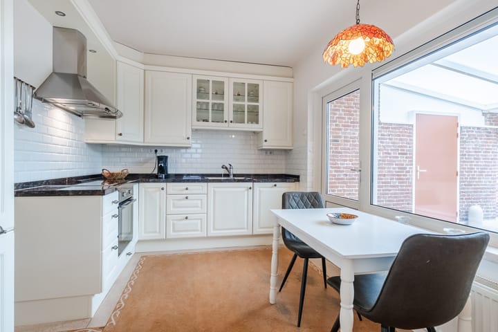 Foto 17 van Deken Franssenstraat 9