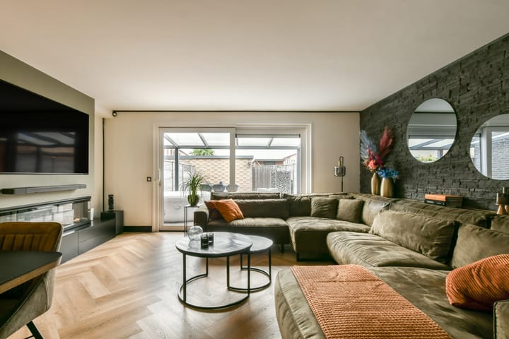 Photo 8 of Else van der Banstraat 25