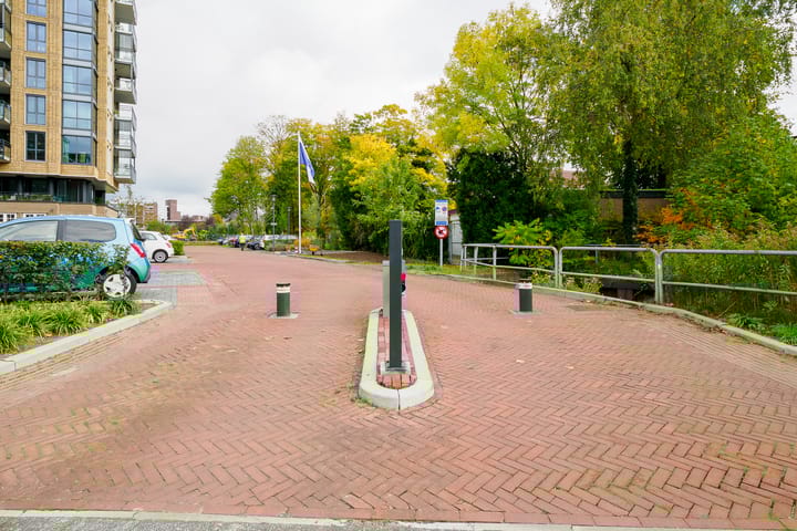 Photo 52 of Dr. Ariënsstraat 93