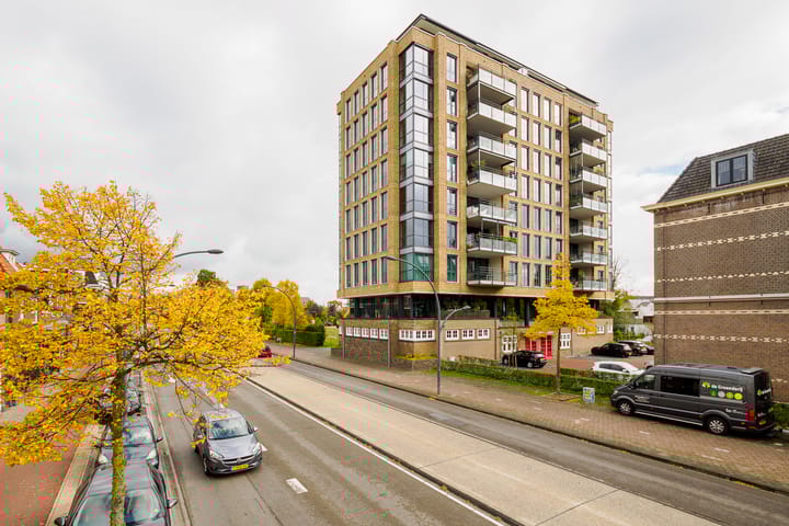 Photo 54 of Dr. Ariënsstraat 93