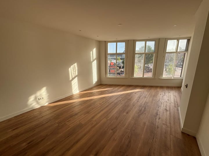 Foto 2 van Prins Hendrikkade 24-2