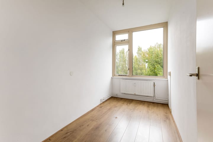 Photo 10 of Kasterleestraat 302