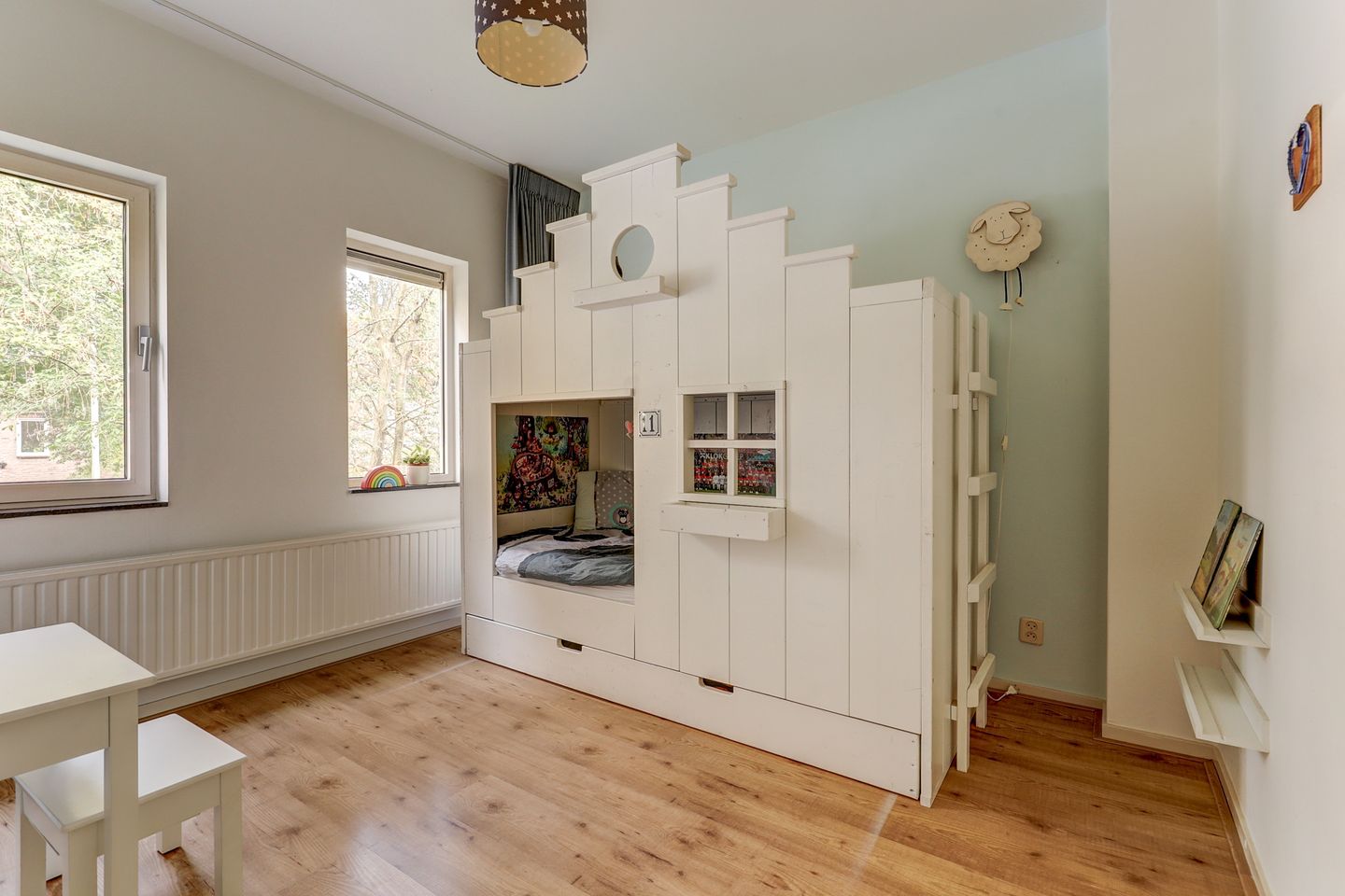 Photo 14 of Corduwenerstraat 9