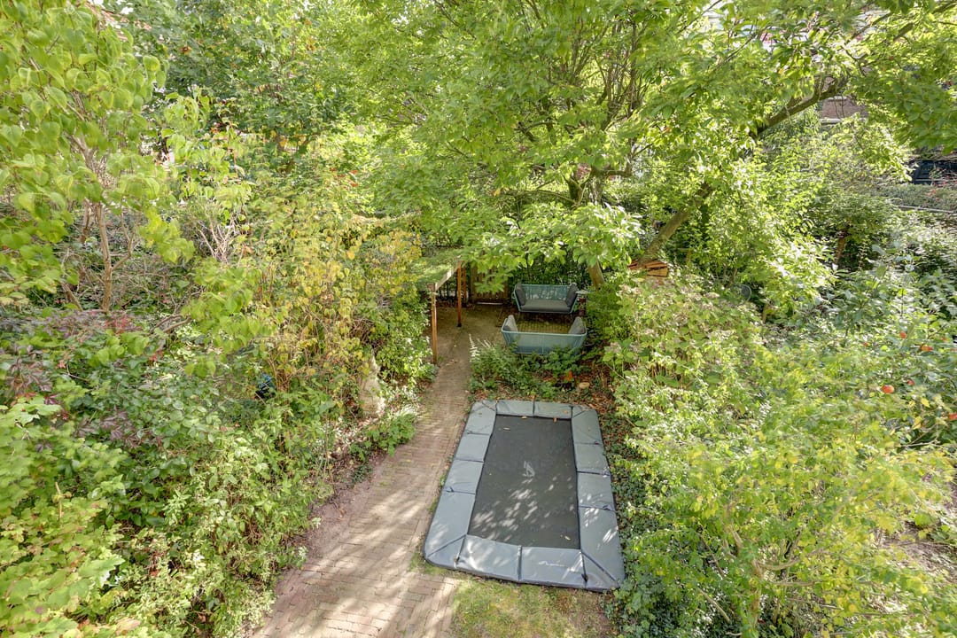 Photo 37 of Corduwenerstraat 9