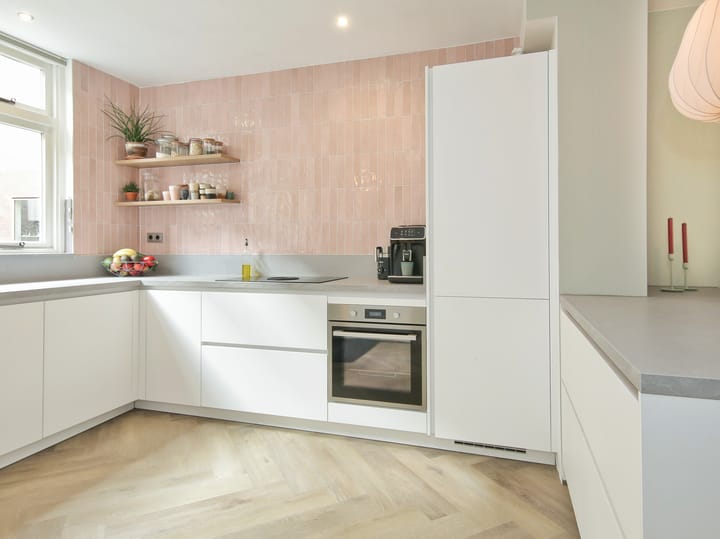 Foto 2 van Burretstraat 1