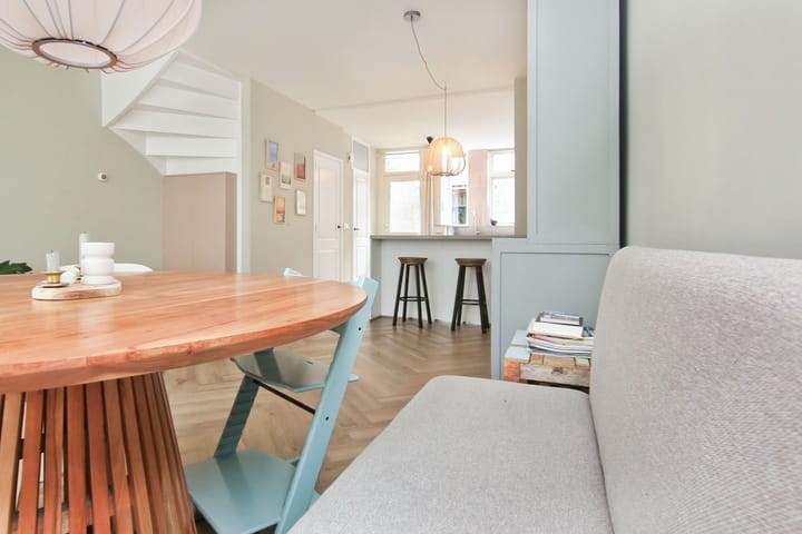 Foto 9 van Burretstraat 1