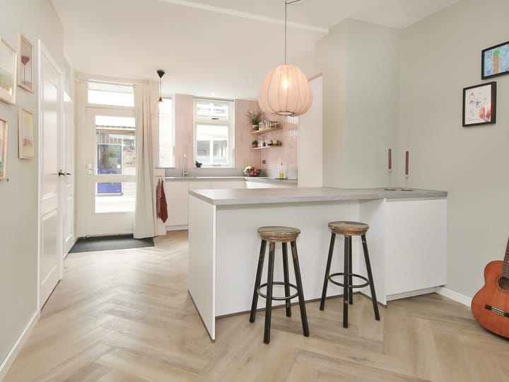 Foto 11 van Burretstraat 1