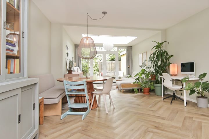 Foto 12 van Burretstraat 1