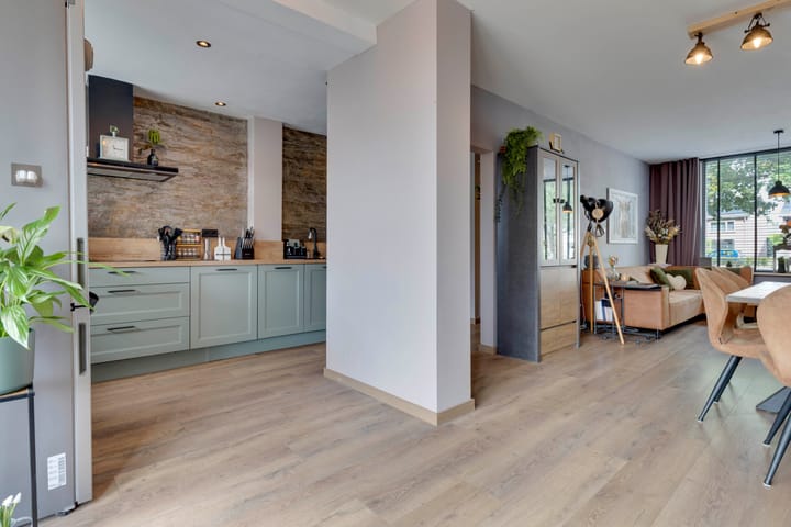 Foto 12 van Swidbertstraat 18