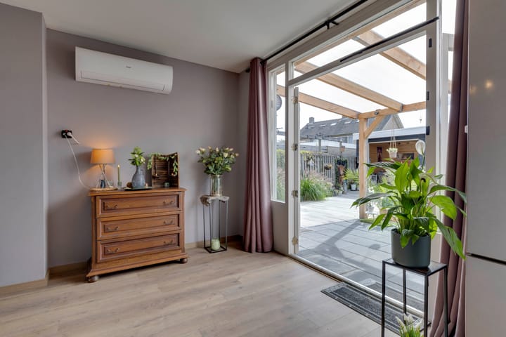 Foto 17 van Swidbertstraat 18