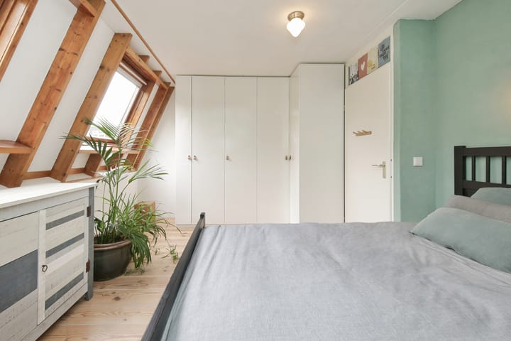 Foto 45 van Burretstraat 1