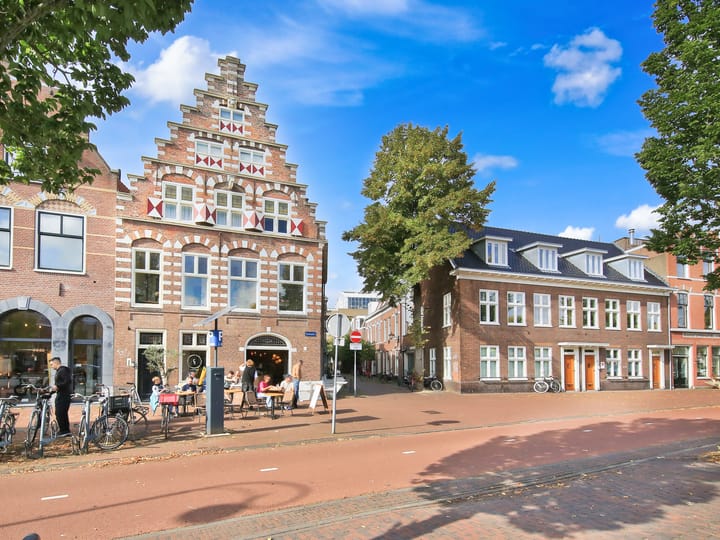 Foto 56 van Burretstraat 1