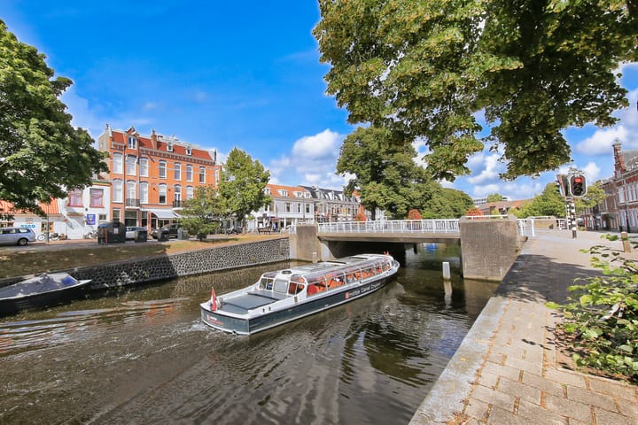 Foto 60 van Burretstraat 1