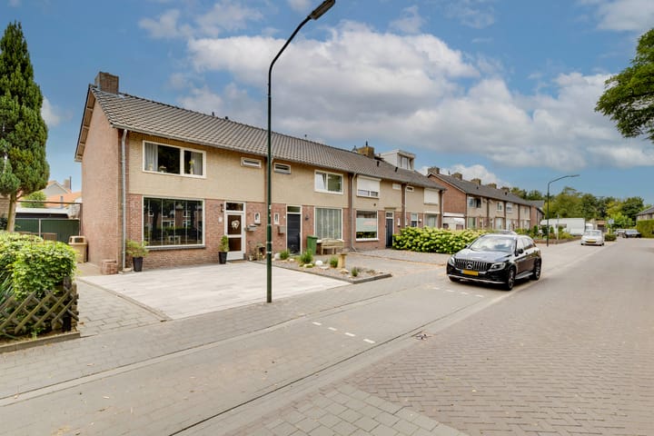 Foto 33 van Swidbertstraat 18