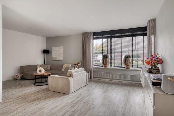 Foto 10 van de Mandenmaker 17