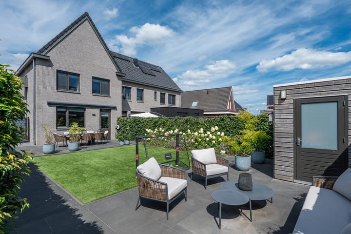 Photo 4 of Luikens 7