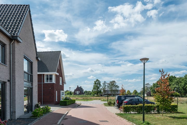 Photo 7 of Luikens 7