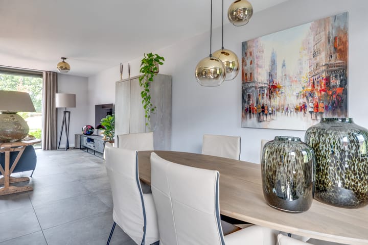 Photo 17 of Luikens 7