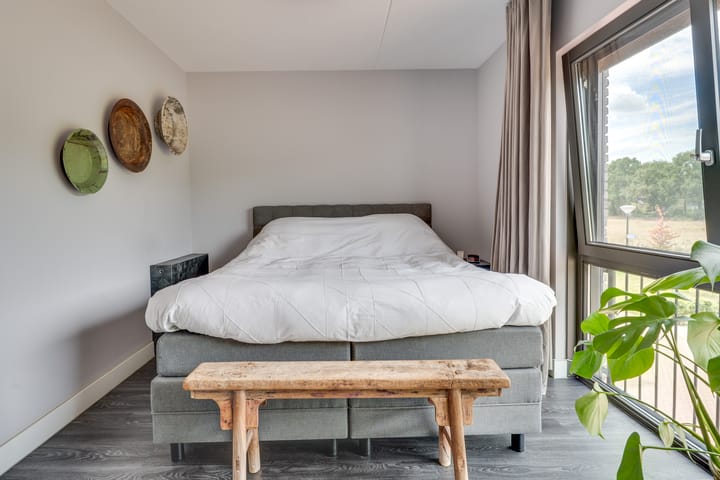 Photo 24 of Luikens 7