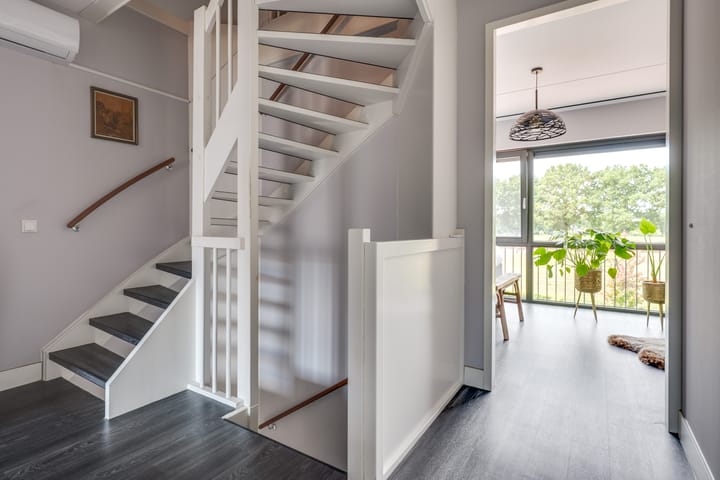 Photo 29 of Luikens 7