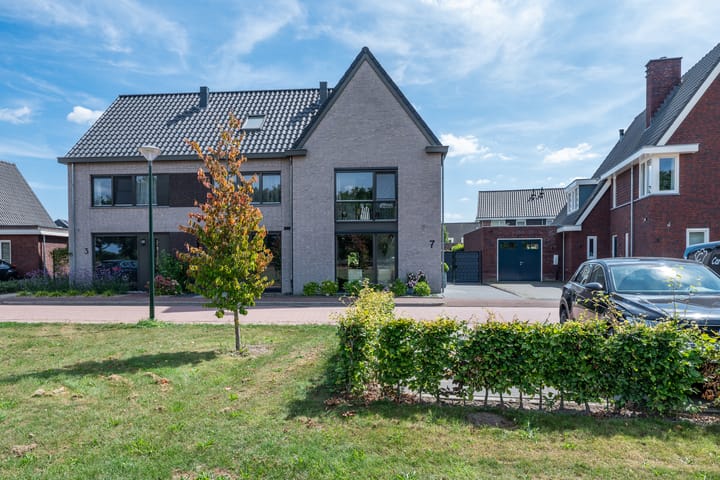 Photo 8 of Luikens 7