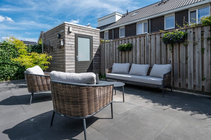 Photo 37 of Luikens 7