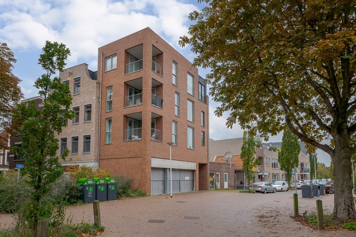 Photo 32 of Nachtegaalstraat 29-D